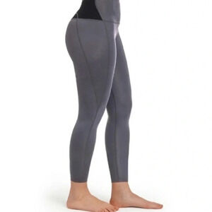 Tommie Copper Women’s Pro-Grade Lower Back Support Leggings 7/8 Length Grey